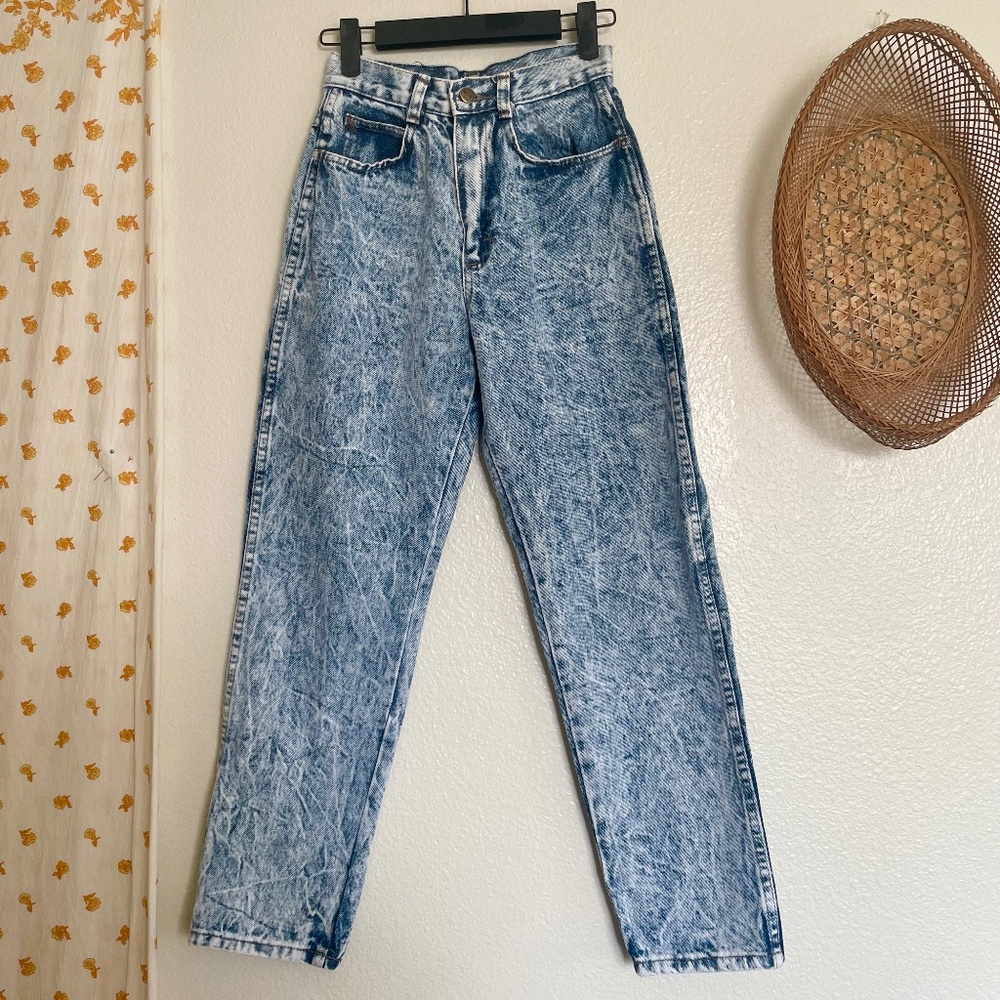 Vintage FIRST Acid Wash Mom Jeans USA Made High Waist Denim Size 5